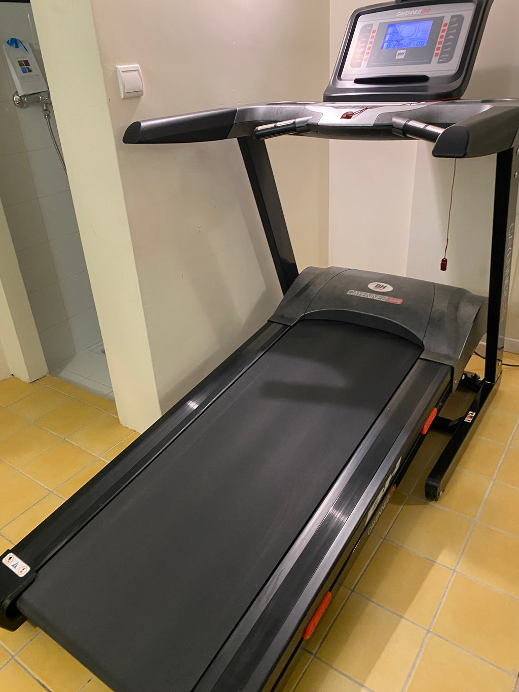BH Fitness Caynne treadmill