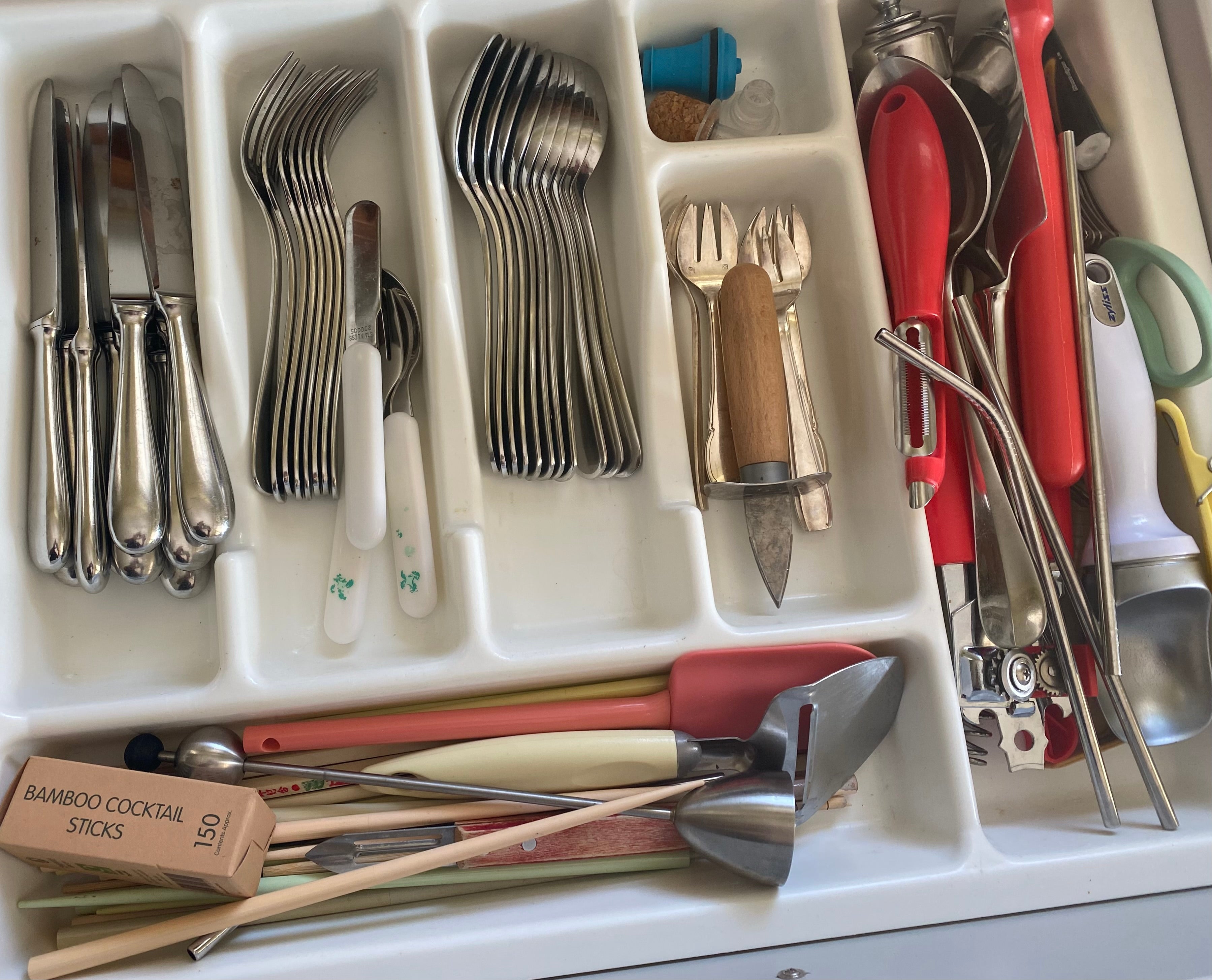 2 Drawers Of Kitchen Utensils